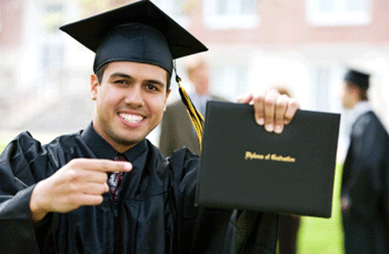 graduating-latino-student